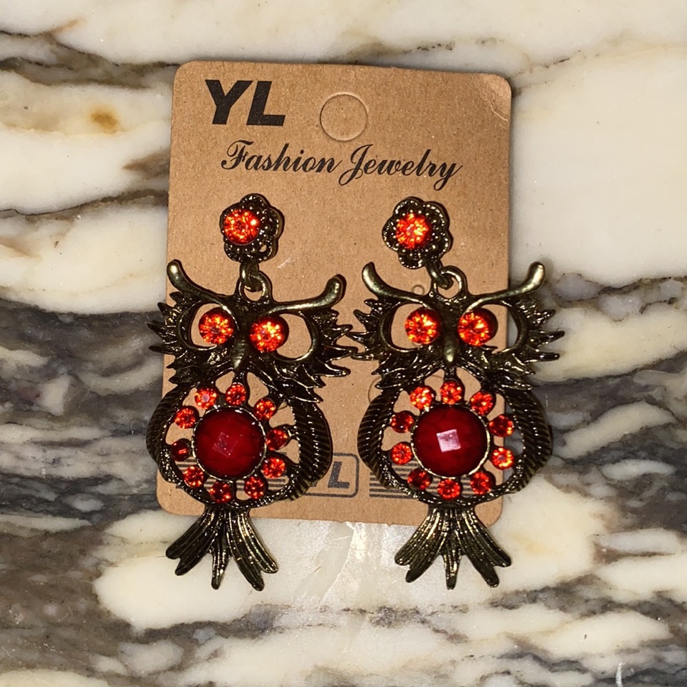 Owl shaped earrings 🥰